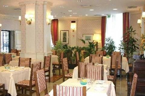 Continental Hotel 4*