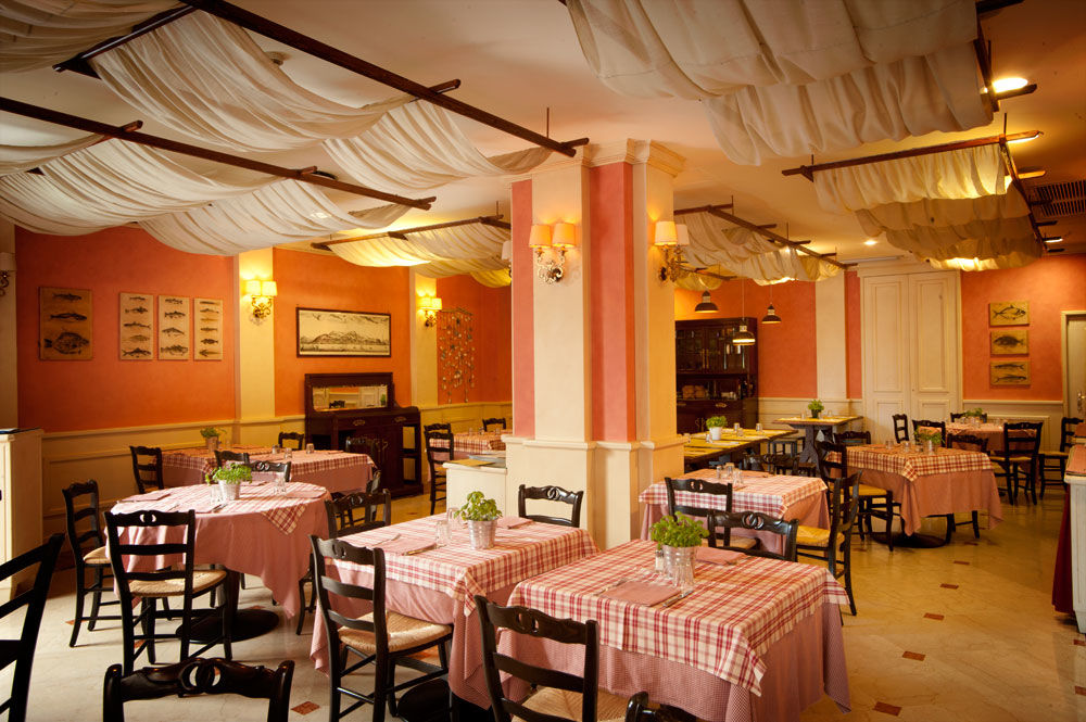 Continental Hotel 4*