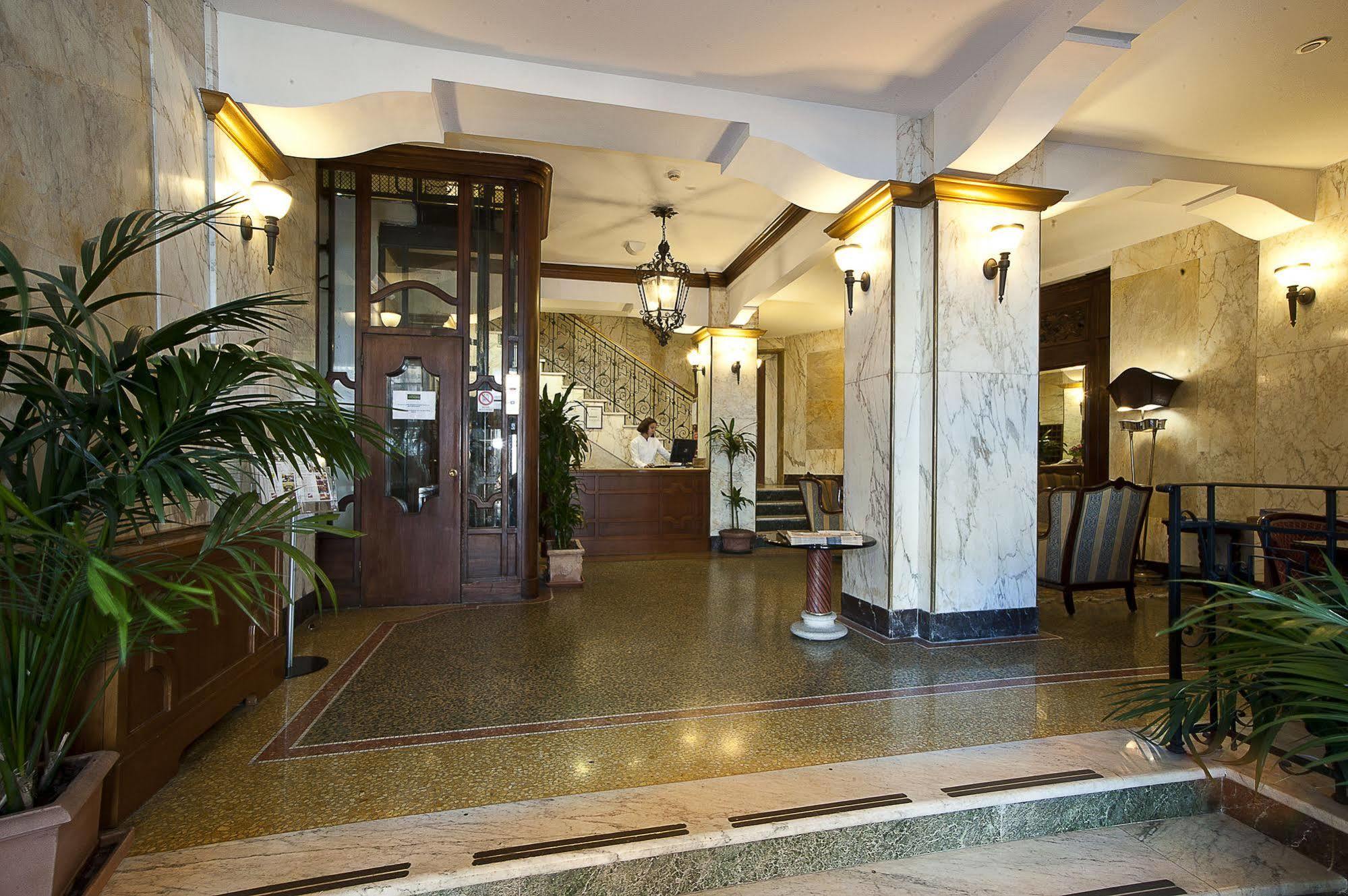 Continental Hotel