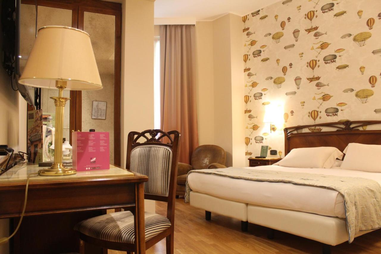 Continental 4* Genova