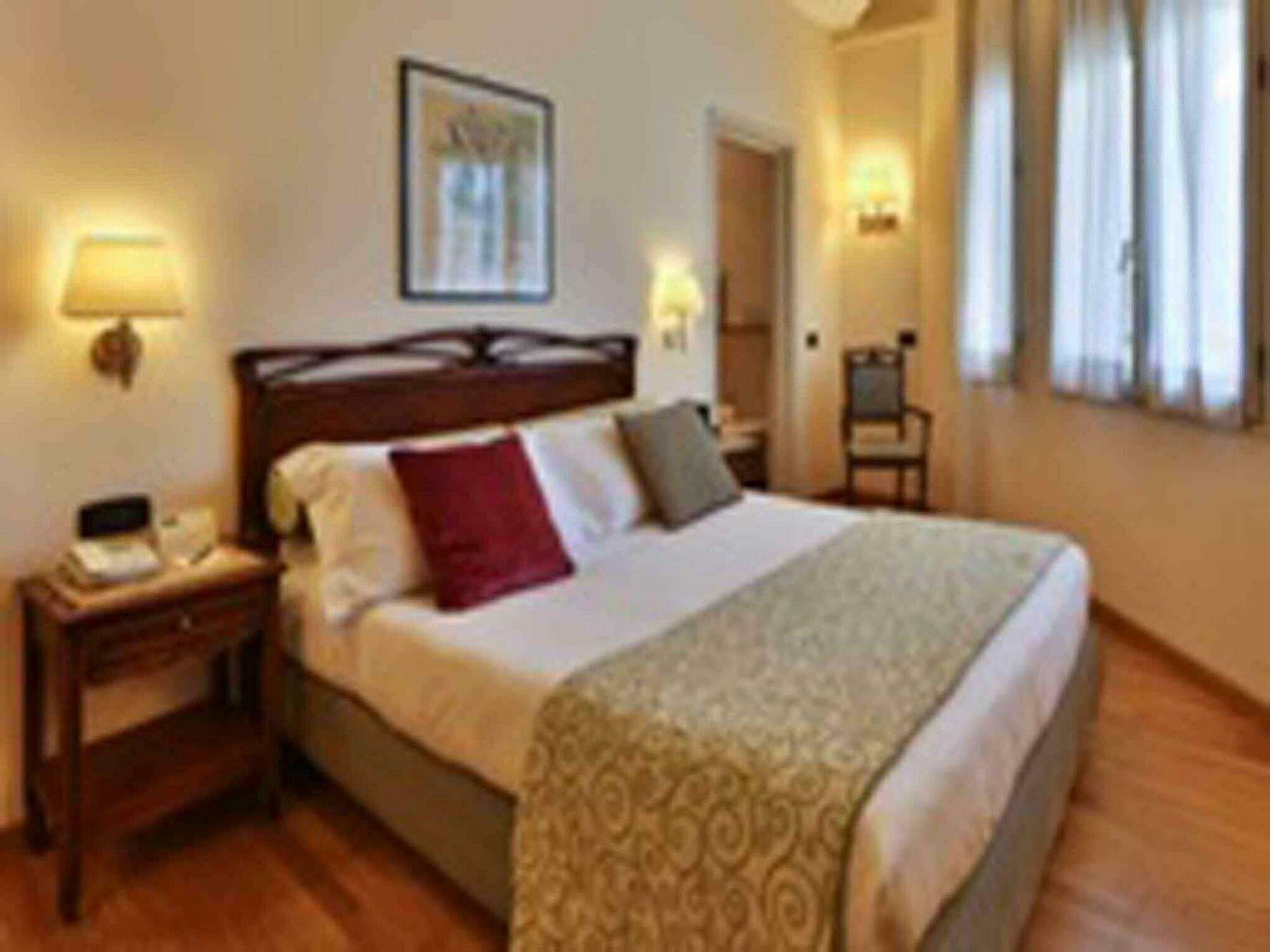 Hotel Continental 4*