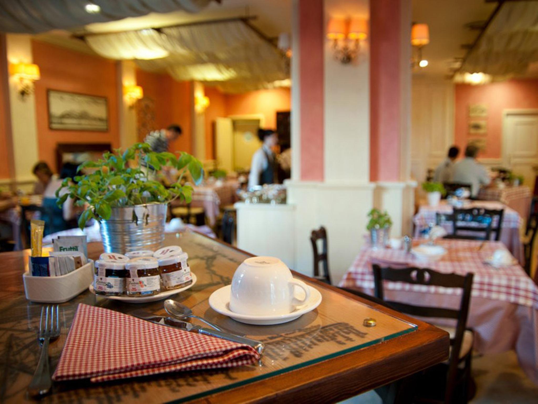 Hotel Continental Gênes