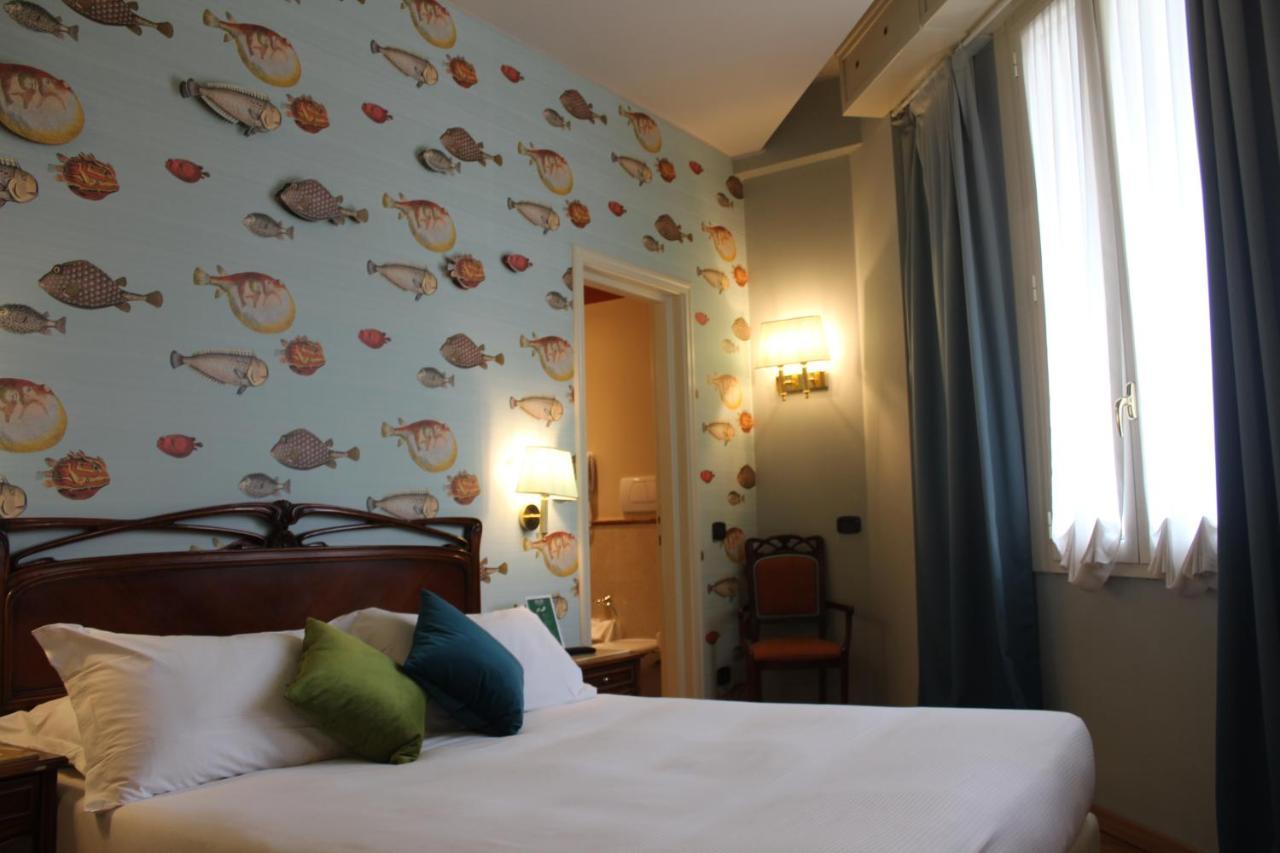Continental 4* Gênes